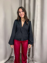 Trendy Black Blazer Cropped voor dames.