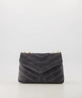 Lena Suedine Grey Bag met stijlvolle afwerking
