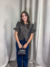 Leo Jacket for stylish and versatile fashion