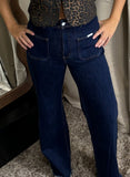 Comfortable blue stretch jeans for daily wear